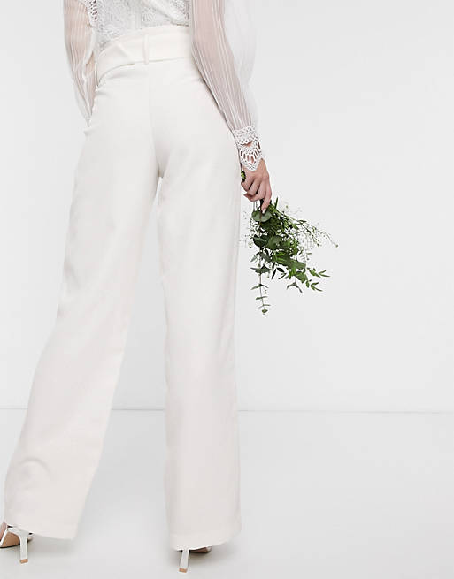  YAS Wedding trousers with high waist in white 
