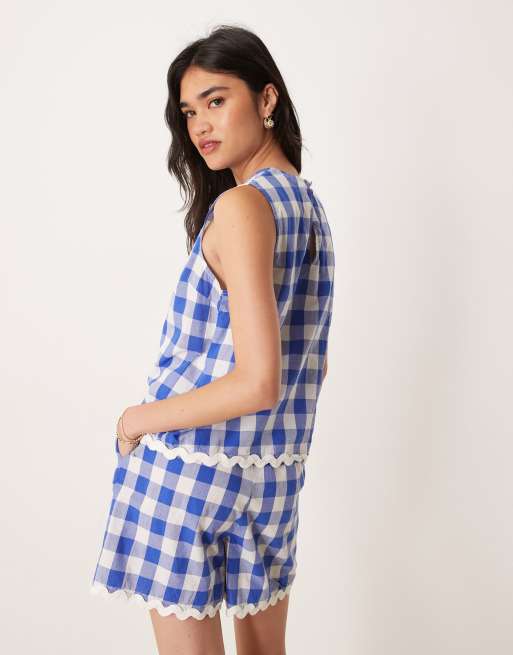 YAS woven gingham top co-ord with scallop trims in blue and white, 4 of 4