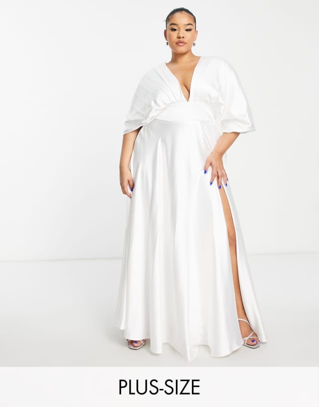 Yaura Plus plunge maxi dress in ivory