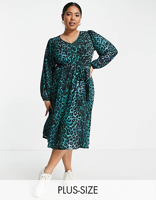 Yours balloon sleeve wrap dress in green animal print