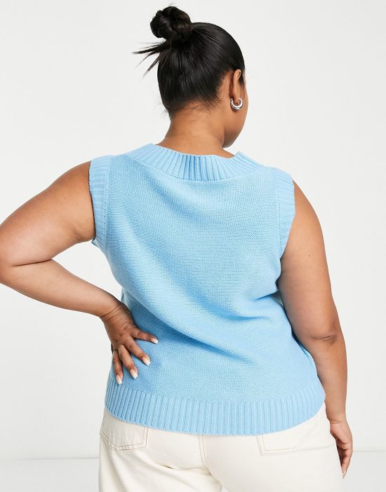 https://images.asos-media.com/products/yours-cable-knitted-tank-top-in-blue/203234344-2?$n_550w$&wid=550&fit=constrain