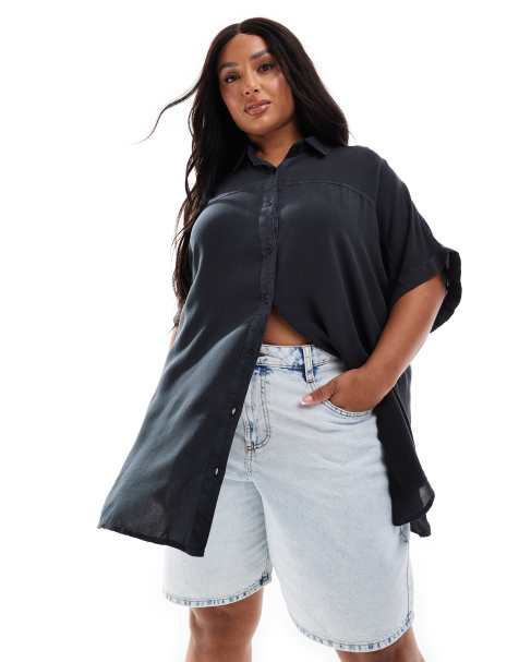 Yours chambray shortsleeve shirt in black - view 1