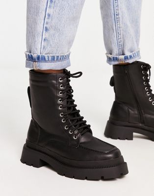 Yours Chunky Lace Up Boot In Black