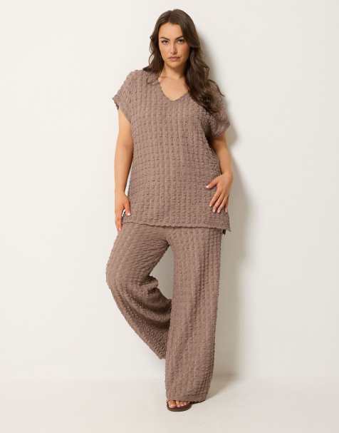 Yours Clothing Bubble textured t-shirt and trouser set - view 1