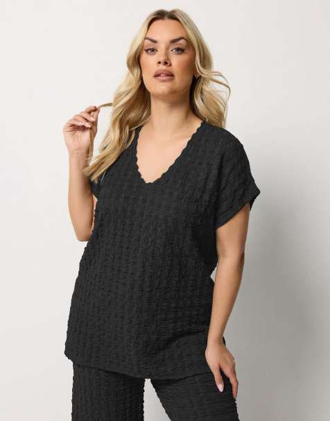 Yours Clothing Bubble textured top & trousers set in black - view 1