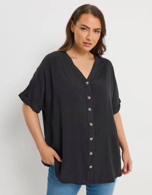 Yours Clothing Chambray button through blouse in black