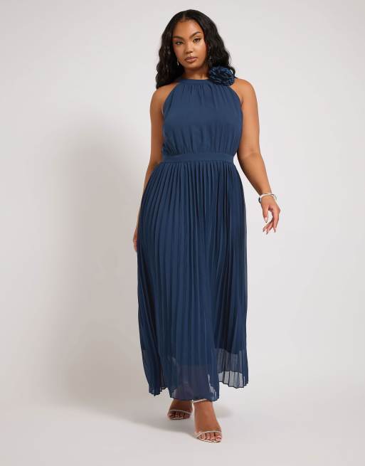 Yours Clothing Corsage pleated maxi dress in blue, 2 of 4
