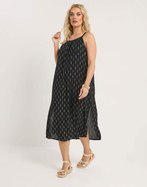 Yours Clothing Crinkle metallic midi dress in black - view 1