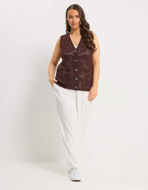 Yours Clothing Crochet knitted waistcoat in brown, 2 of 4
