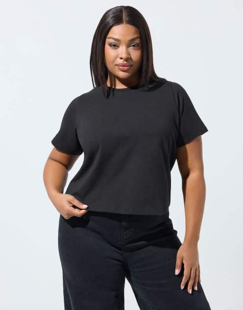 Yours Clothing Cropped boxy t-shirt in black - view 1