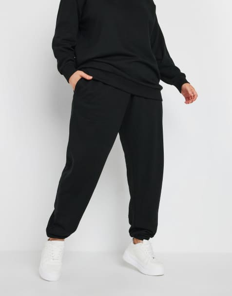 Yours Clothing Cuffed joggers in black - view 1