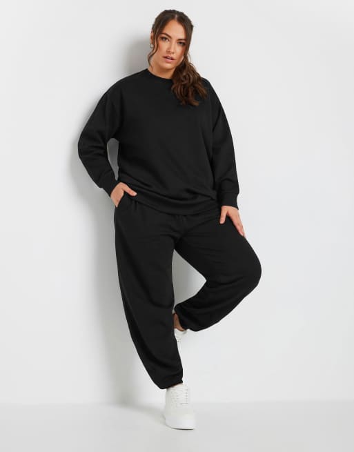 Yours Clothing Cuffed joggers in black, 3 of 4