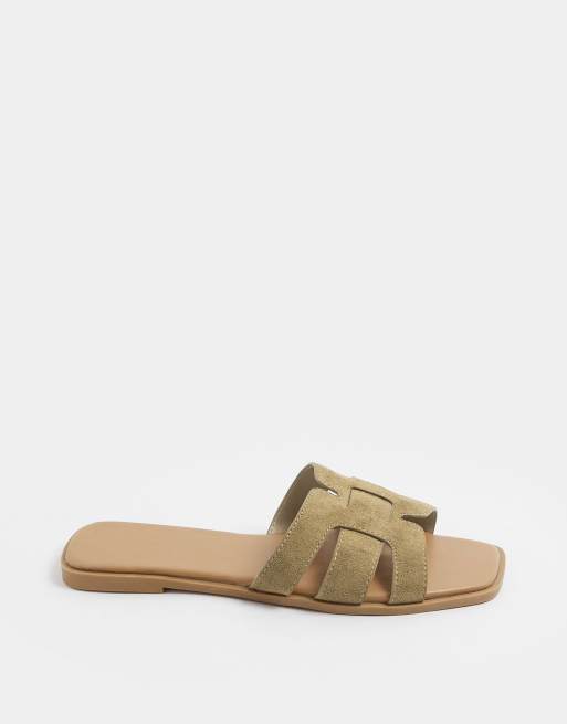Yours Clothing Cut out mule sandals in wide e fit in green, 2 of 4