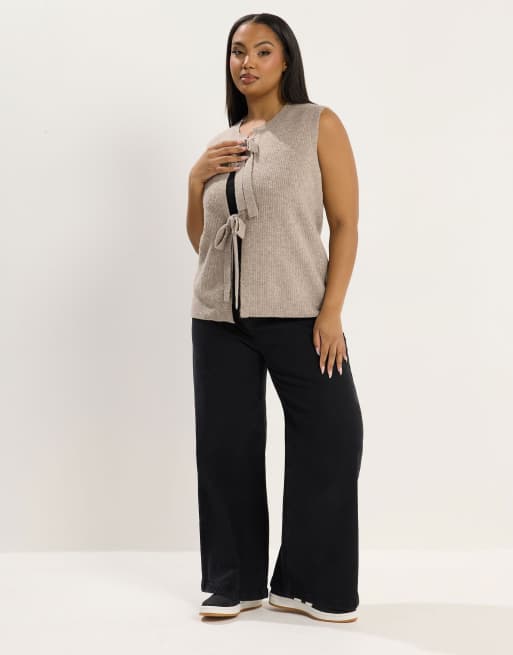 Yours Clothing Double tie knitted vest top in natural, 2 of 4