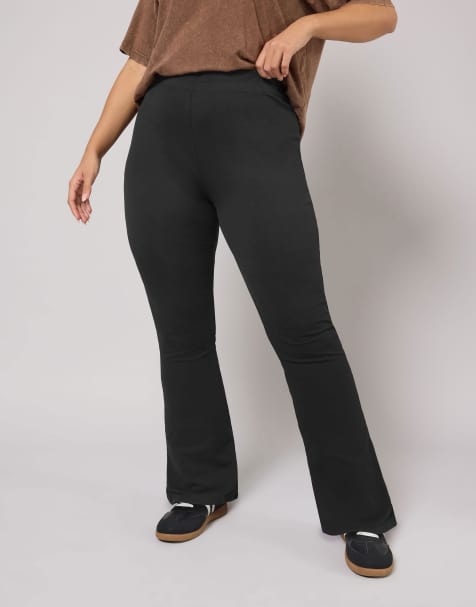Yours Clothing Elasticated flared leggings in black - view 1