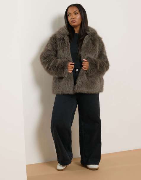 Yours Clothing Faux fur jacket in brown - view 1