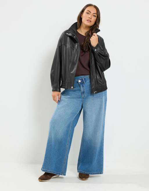 Yours Clothing Faux leather funnel neck jacket in black, 3 of 5