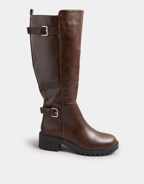 Yours Clothing Faux leather knee high boots in standard fit in brown - view 1