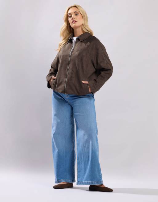 Yours Clothing Faux suede bomber jacket in brown, 2 of 4