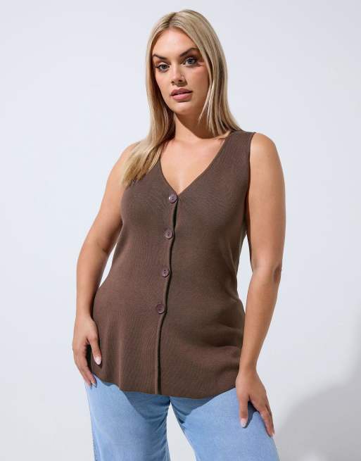 Yours Clothing Flare hem waistcoat in brown, 2 of 4