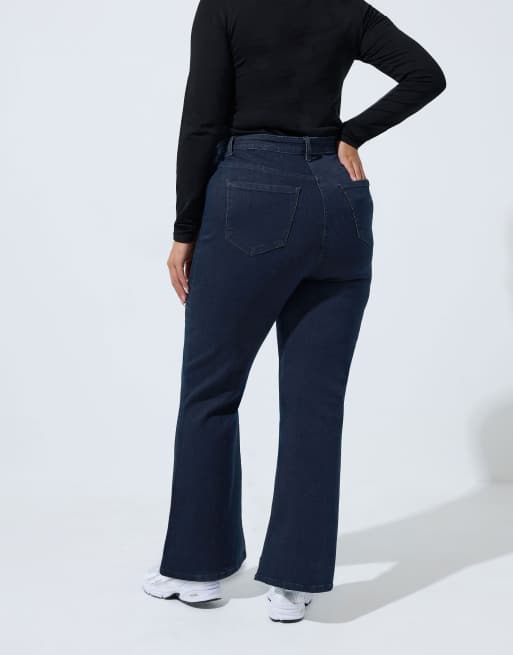 Yours Clothing Flared seam detail jeans in blue, 4 of 4