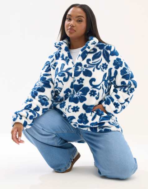 Yours Clothing Floral print fleece jacket in blue - view 1