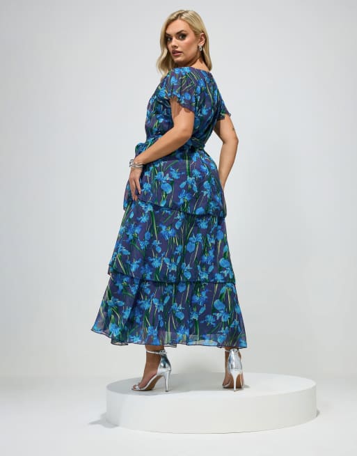 Yours Clothing Floral tiered maxi dress in blue, 3 of 4