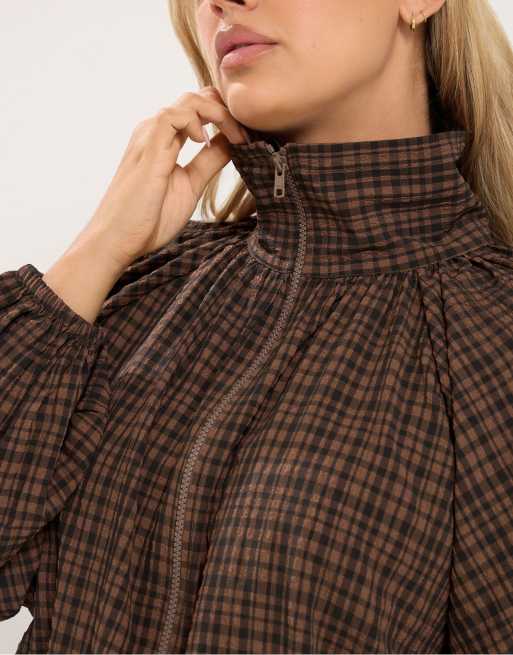 Yours Clothing Funnel neck bomber jacket in brown, 4 of 4