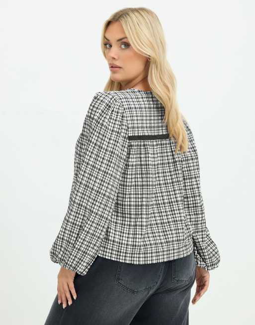 Yours Clothing Gingham button through blouse in black, 3 of 4