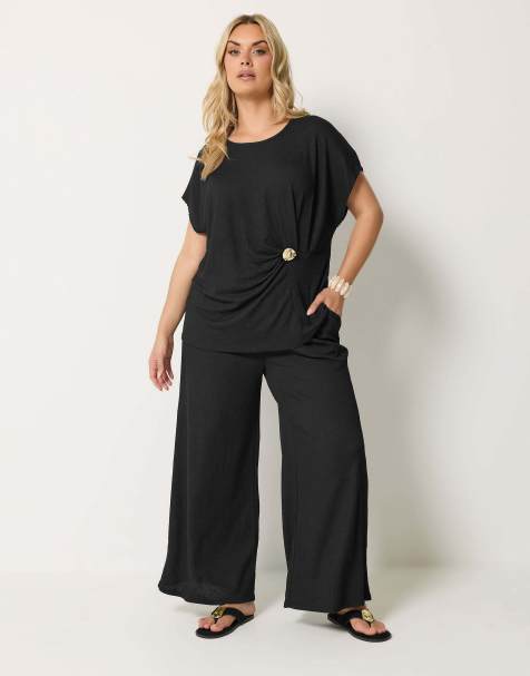 Yours Clothing Grown on sleeve top in black