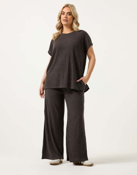 Yours Clothing Knitted wide leg trousers in brown