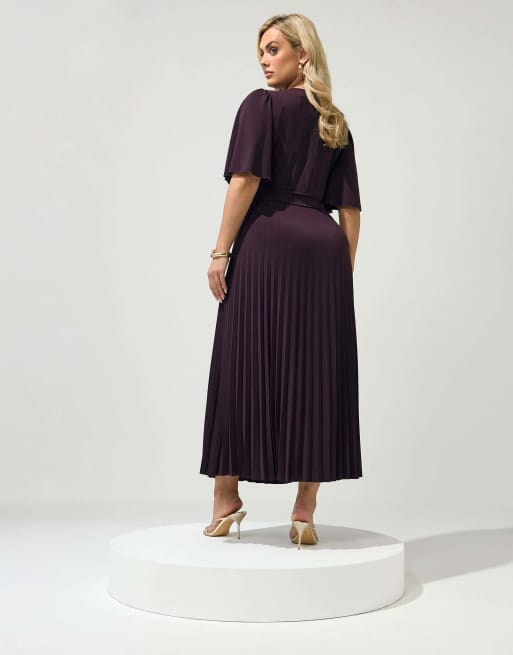 Yours Clothing Knot pleated maxi dress in brown, 4 of 4