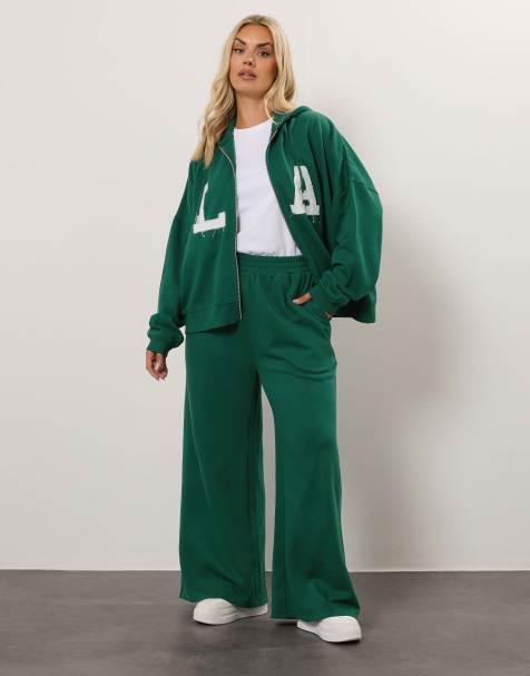 Yours Clothing 'la' wide leg joggers in green - view 1