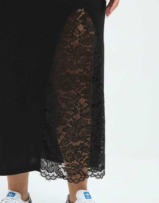 Yours Clothing Lace side split skirt in black, 4 of 4