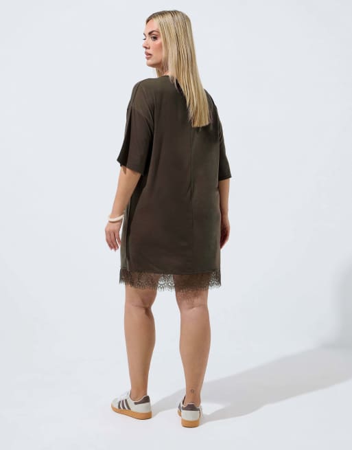 Yours Clothing Lace trim mini dress in brown, 3 of 4