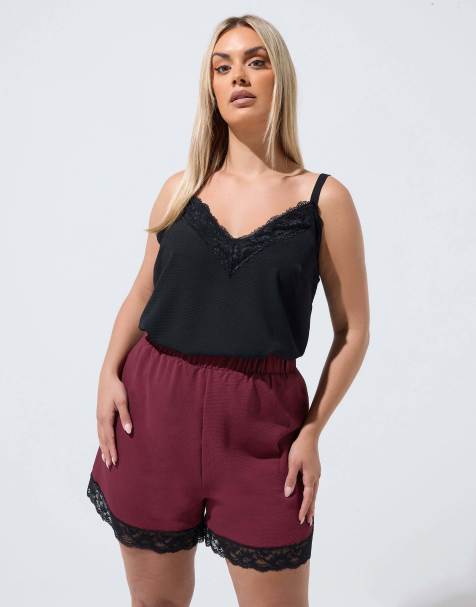 Yours Clothing Lace trim shorts in red - view 1