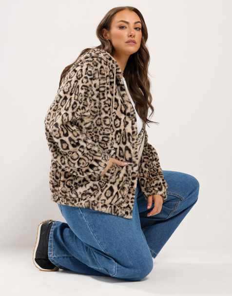 Yours Clothing Leopard faux fur fleece in natural - view 1