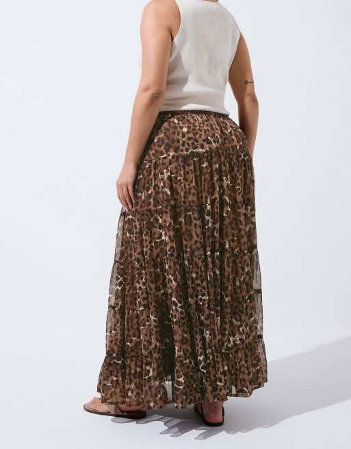Yours Clothing Leopard print maxi skirt in brown, 2 of 4