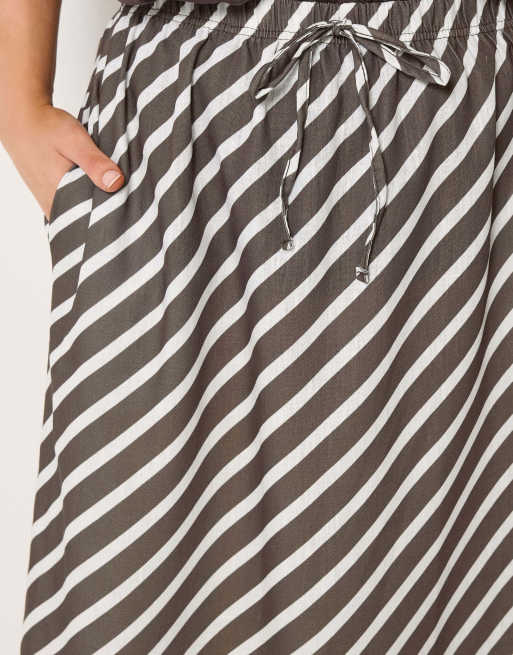 Yours Clothing Linen look stripe skirt in brown, 3 of 4