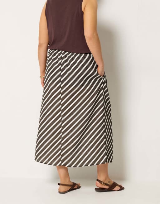 Yours Clothing Linen look stripe skirt in brown, 4 of 4