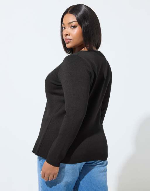 Yours Clothing Long sleeve button top in black, 3 of 4