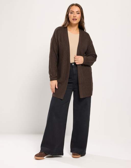 Yours Clothing Pointelle chunky knitted cardigan in brown, 2 of 4