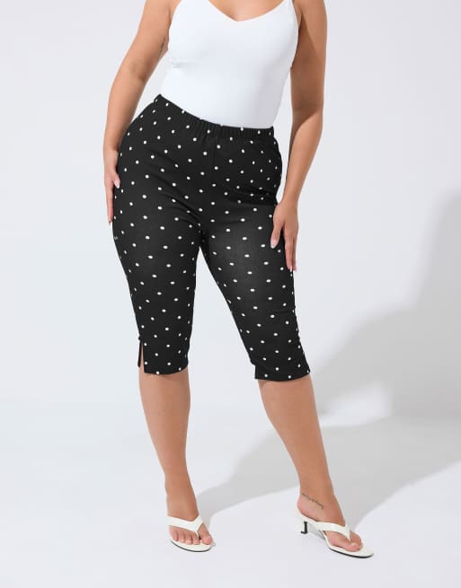 Yours Clothing Polka dot cropped trousers in black, 2 of 4