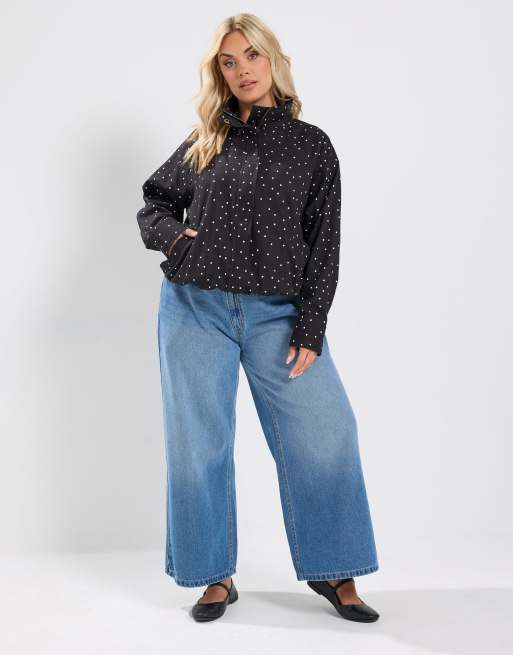 Yours Clothing Polka dot funnel neck bomber jacket in black, 2 of 4