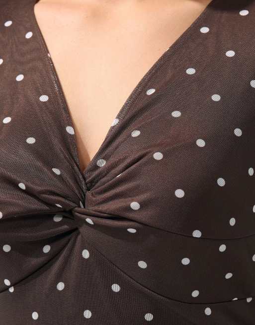 Yours Clothing Polka dot knot front dress in brown, 3 of 4