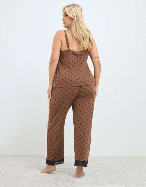 Yours Clothing Polka dot lace loungewear set in brown, 3 of 4
