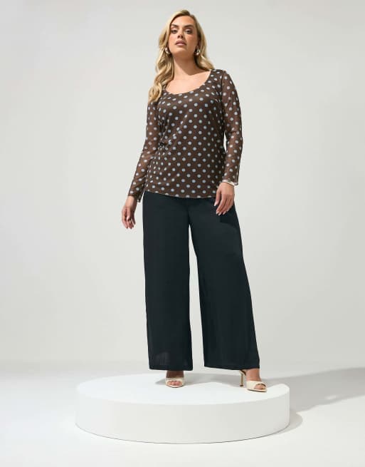 Yours Clothing Polka dot long sleeve top in brown, 3 of 4