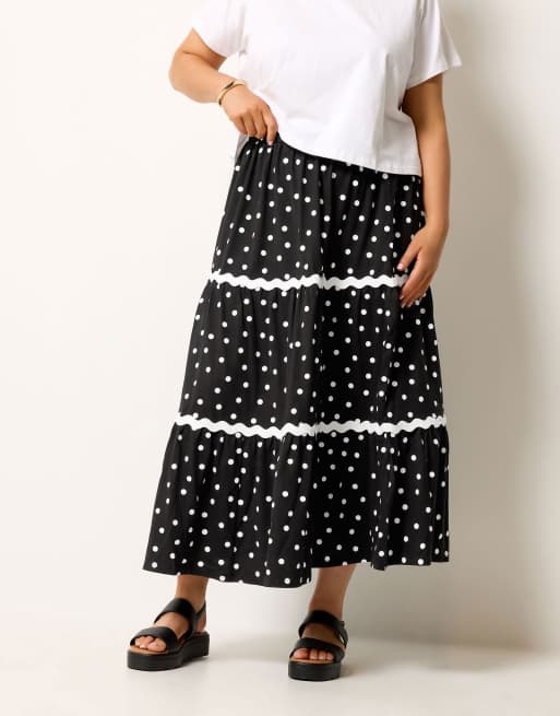 Yours Clothing Polka dot maxi skirt in black, 5 of 5