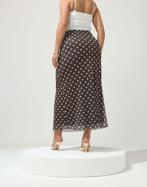 Yours Clothing Polka dot maxi skirt in brown, 3 of 4