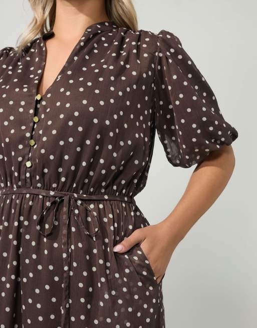 Yours Clothing Polka dot puff sleeve dress in brown, 4 of 4